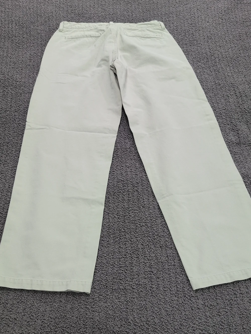 Gap Men's Classic Fit Khakis